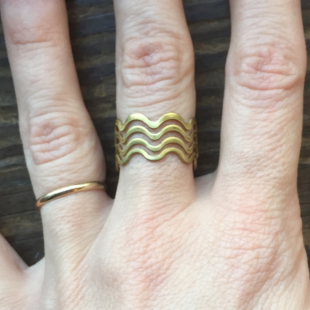 Wave Ring - Brass Adjustable